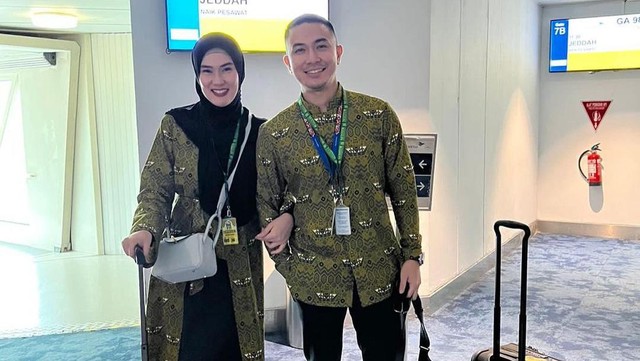 Gosip Terkini Selebriti Insertlive : Anggi Pratama Kenang Setahun Kepergian Mendiang Stevie Agnecya
