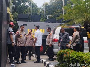 Kapolres Jakpus Datangi MK, Cek Kesiapan Pengamanan Sidang Sengketa Besok Kapolres Jakpus Datangi MK, Cek Kesiapan Pengamanan Sidang Sengketa Besok