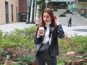 Saking Doyan Ngopi, Mikha Tambayong Berburu Kafe ke Jepang