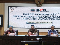 Pj Gubernur Jateng Minta Pelayanan Publik Terus Ditingkatkan