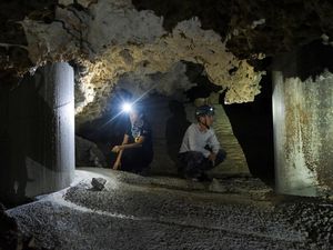 Potret Gua Kuno Meksiko yang Terancam Pembangunan Proyek Kereta Maya Potret Gua Kuno Meksiko yang Terancam Pembangunan Proyek Kereta Maya