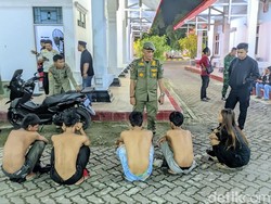Satpol PP Amankan 5 Remaja Sedang Mabuk Lem saat Malam Ramadan