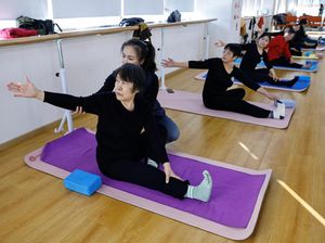 China Bikin Beragam Kelas untuk Lansia Mengisi Keseharian