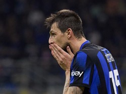 Acerbi Abaikan Panggilan Timnas Italia, Imbas Inter Dibantai PSG?