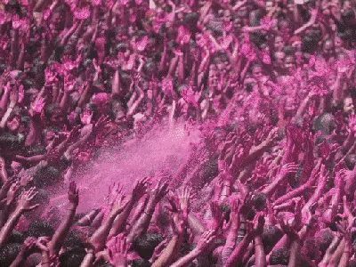 Tumpah Ruah Jutaan Warga India di Festival Holi