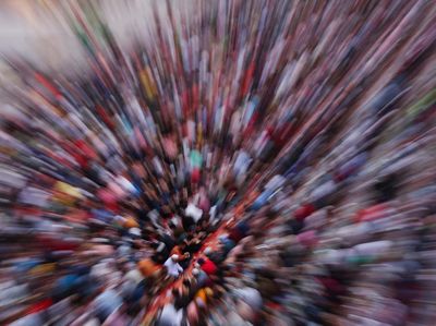 Momen Umat Islam Buka Puasa Bersama Gratis di Dubai