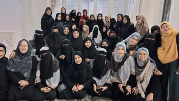 Oklin Fia Ikut Kajian Umi Pipik