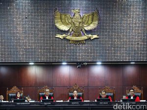 Momen Sidang Perdana Sengketa Pilpres di MK Tanpa Anwar Usman Momen Sidang Perdana Sengketa Pilpres di MK Tanpa Anwar Usman