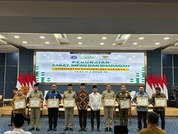 PAM Jaya Raih Penghargaan Baznas DKI Kategori Zakat Terbaik Tingkat BUMD