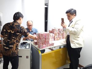 Tumpukan Duit Rp 10 M Lebih Ini Disita Jaksa dari Crazy Rich Helena Lim
