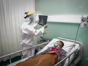 Bahagia dengan Cara Sederhana ala Perawat Bahagia dengan Cara Sederhana ala Perawat