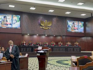 Tim Anies Putar Video di Sidang Sengketa Pilpres, Sempat Disetop Ketua MK