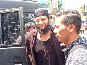 Kuasa Hukum Klaim Ammar Zoni Tak Tahu Pinjamkan Uang Untuk Bisnis Narkoba Kuasa Hukum Klaim Ammar Zoni Tak Tahu Pinjamkan Uang Untuk Bisnis Narkoba