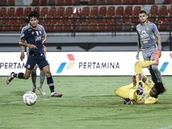 Tepis Penalti Dedik, Andhika Ramadhani: Alhamdulillah Diberi Rezeki Allah