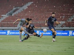 Liga 1: Susunan Pemain Persebaya Vs Arema, Toni-Malik Starter