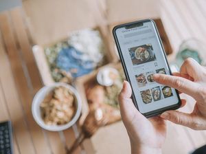 Pesan Makanan Bareng di Aplikasi Online Kini Bisa Langsung Split Bill!