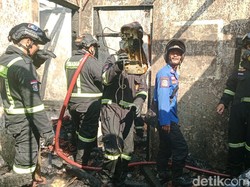 Rumah Produksi Kue Kering di Kuningan Kebakaran, Kerugian Rp 289 Juta