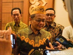 Respons Sarmuji soal Namanya Masuk 5 Besar Bursa Cagub Jatim 2024