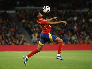 Bernabeu Sambut Meriah Bintang Muda Barcelona Ini Bernabeu Sambut Meriah Bintang Muda Barcelona Ini