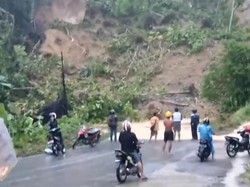 3 Kecamatan di Mateng Diterjang Banjir-Longsor, Lalin Tersendat