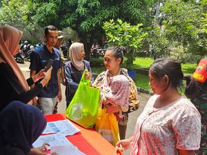 Pemberian Ayam dan Telur untuk Berantas Stunting di Medan