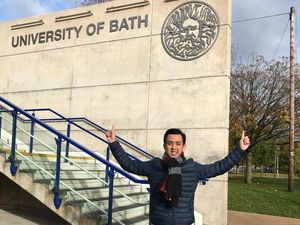 Kisah Sukses Mahasiswa RI Kuliah di Inggris, Manfaatkan Peluang Beasiswa