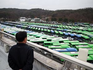 Protes soal Gaji, Sopir Bus di Seoul Mogok Kerja Protes soal Gaji, Sopir Bus di Seoul Mogok Kerja