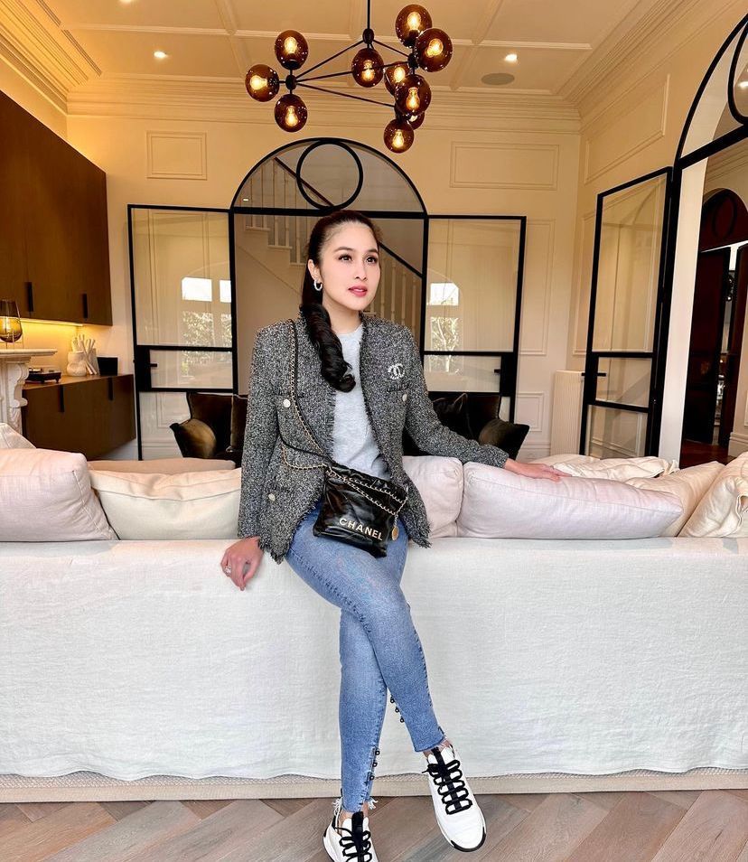 Sandra Dewi