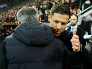 Eks Liverpool: Alonso Jadi Pengganti Klopp? Risikonya Besar