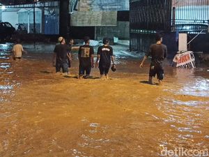 Banjir Bandang Kembali Terjang Palopo gegara Air Sungai Latuppa Meluap