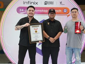 Infinix Note 40 Series Pecahkan Rekor MURI dan Dunia Infinix Note 40 Series Pecahkan Rekor MURI dan Dunia