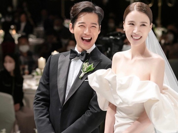 Berawal dari Satu Proyek Film, Sederet Aktris Korea Ini Justru Terlibat 'Cinta Lokasi' dengan Sutradara - beautynesia