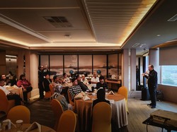 Bank Mega Syariah Luncurkan Syariah Card, Kartu Kredit Tanpa Bunga