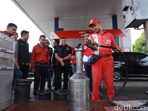 Polda Jambi Sidak SPBU Antisipasi Kecurangan Jelang Mudik Lebaran Polda Jambi Sidak SPBU Antisipasi Kecurangan Jelang Mudik Lebaran