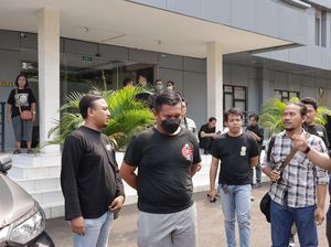 Awal Mula Wanita Diperas Sopir Taksi Online hingga Nekat Loncat di Tol Awal Mula Wanita Diperas Sopir Taksi Online hingga Nekat Loncat di Tol