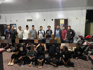 Tiga Pesilat Gresik Biang Ricuh Usai Bagi-bagi Takjil Jadi Tersangka Tiga Pesilat Gresik Biang Ricuh Usai Bagi-bagi Takjil Jadi Tersangka