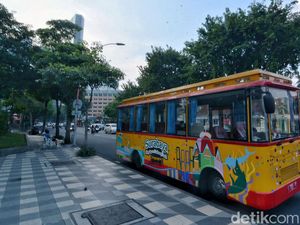 Serunya Ngabuburit Sambil Keliling Kota Surabaya Serunya Ngabuburit Sambil Keliling Kota Surabaya
