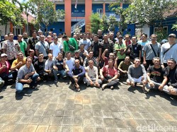 Tak Dapat Formasi ASN, Puluhan Sopir Kontrak Pemkab Klungkung Protes