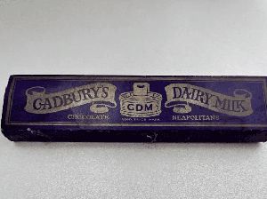 10 Cokelat Tertua di Dunia yang Jadi Favorit Anak-anak Pada Masanya 10 Cokelat Tertua di Dunia yang Jadi Favorit Anak-anak Pada Masanya