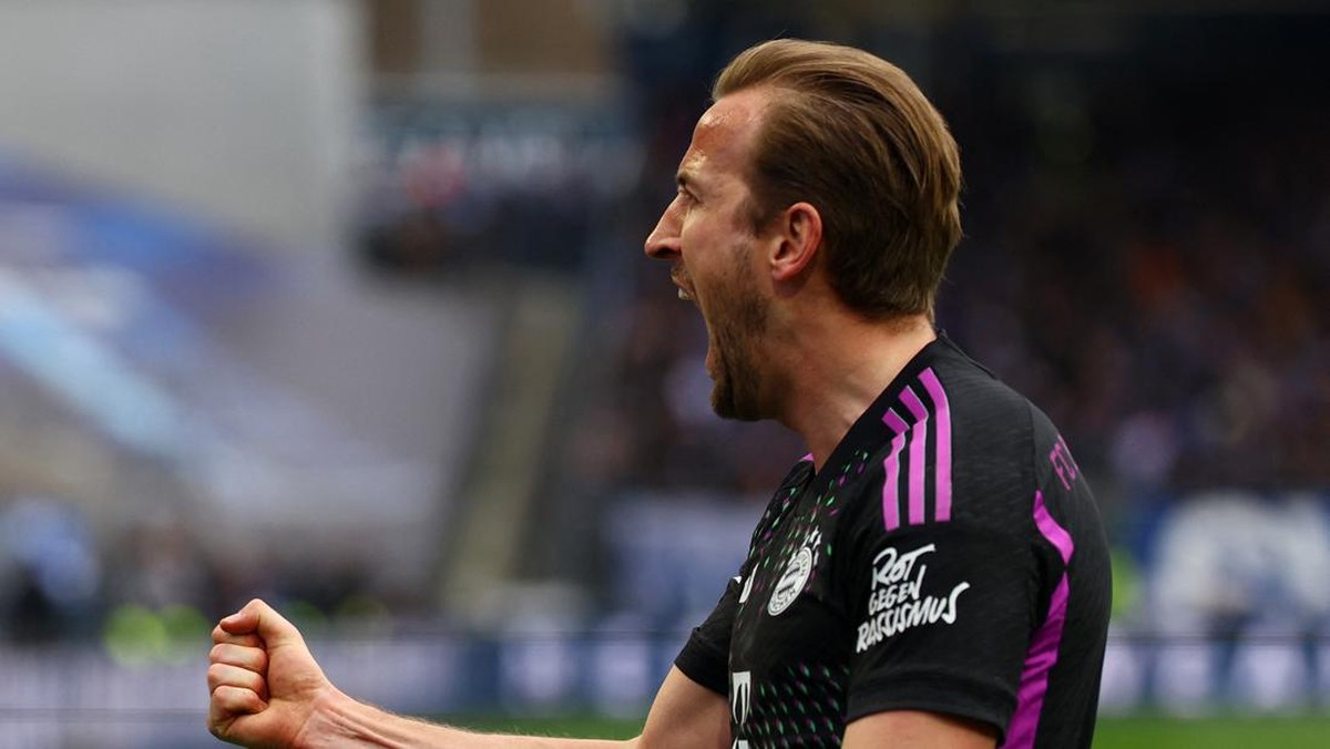 Harry Kane siap main di Der Klassiker akhhir pekan ini (REUTERS/Kai Pfaffenbach)