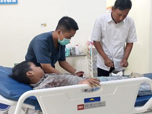 Bocah 10 Tahun di Banyuwangi Nyaris Kehilangan Jari gegara Ledakan Petasan Bocah 10 Tahun di Banyuwangi Nyaris Kehilangan Jari gegara Ledakan Petasan