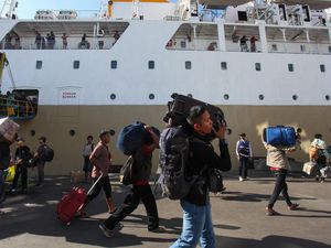 Pemudik Lewat Jalur Laut Meningkat, Begini Antisipasi Pelindo Regional 3 Pemudik Lewat Jalur Laut Meningkat, Begini Antisipasi Pelindo Regional 3