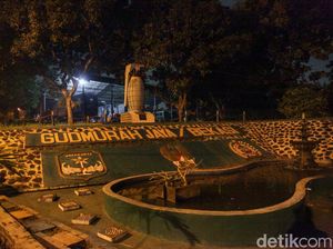 Dugaan Penyebab hingga Dampak Ledakan Gudang Amunisi di Bogor Dugaan Penyebab hingga Dampak Ledakan Gudang Amunisi di Bogor