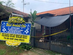 Ketua RT Ungkap Awal Mula Jenazah Ibu-Anak Ditemukan Membusuk di Jaksel