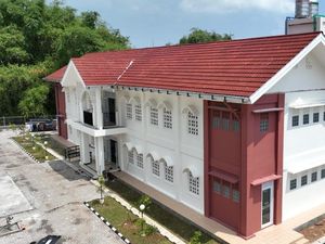 Kementerian PUPR Resmikan Rusun Panti Asuhan di Pamekasan, Bisa Tampung 82 Santri Kementerian PUPR Resmikan Rusun Panti Asuhan di Pamekasan, Bisa Tampung 82 Santri