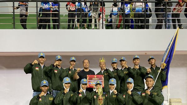 SMAU CT ARSA Juara 1 Lomba Baris-berbaris Dispora Sukoharjo 4 Kali Berturut
