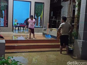 Derita Warga Palopo Kesulitan Air Bersih Imbas Banjir Bandang Derita Warga Palopo Kesulitan Air Bersih Imbas Banjir Bandang