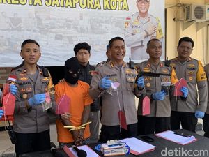WNA Asal Papua Nugini Barter Ganja dengan Senpi di Jayapura, 1 Pelaku Buron WNA Asal Papua Nugini Barter Ganja dengan Senpi di Jayapura, 1 Pelaku Buron