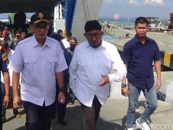 Dirjen Hubla-Bupati Sumenep Tinjau Kesiapan Mudik di Pelabuhan Kalianget