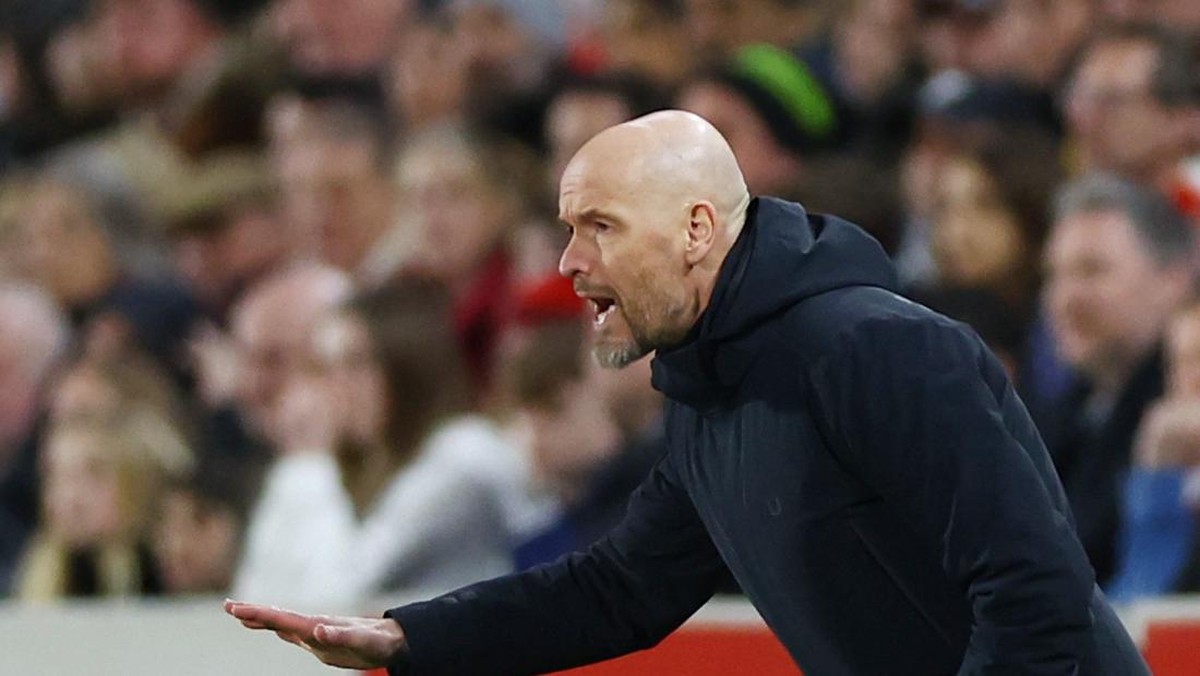 Erik ten Hag tak mau Manchester United buru-buru memikirkan final Piala FA. (Foto: Action Images via Reuters/Matthew Childs)